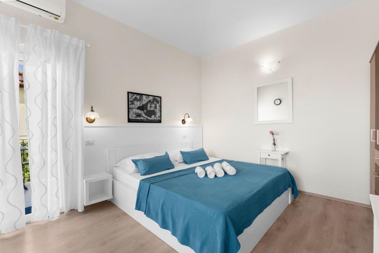 Villa Hope - Apartments With Shared Pool Poreč Zewnętrze zdjęcie