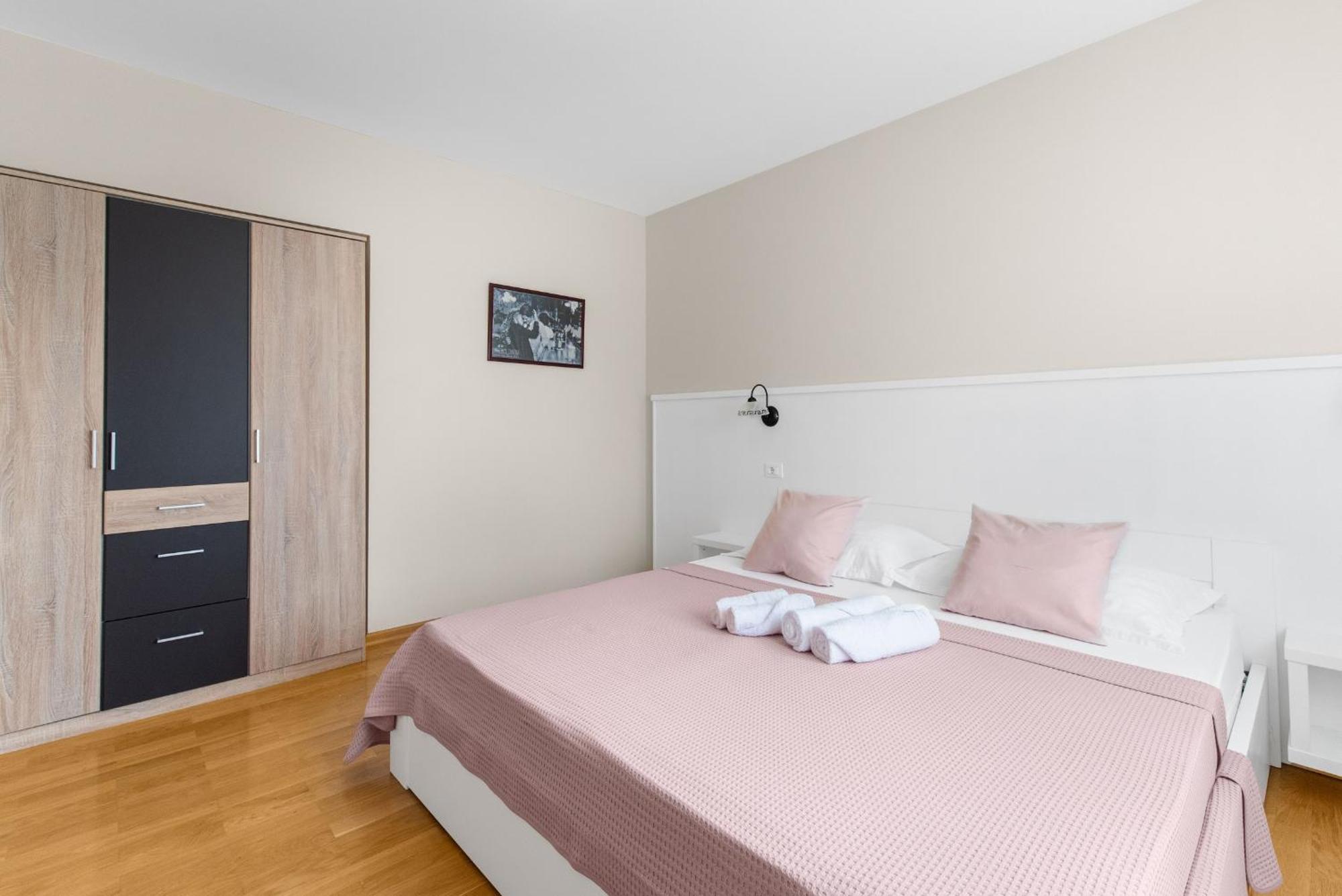 Villa Hope - Apartments With Shared Pool Poreč Pokój zdjęcie